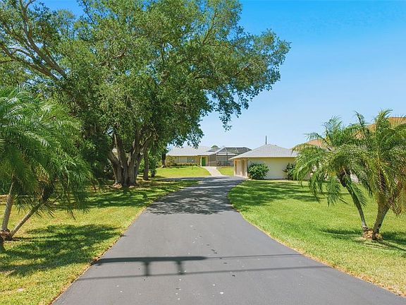 2nd image of 880 Lemon Bay Dr