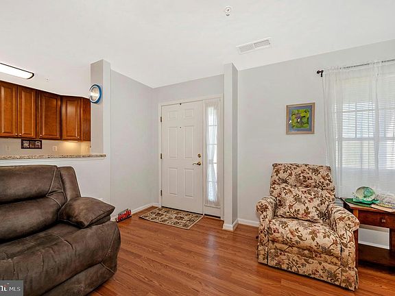 2nd image of 706 Festival Ave