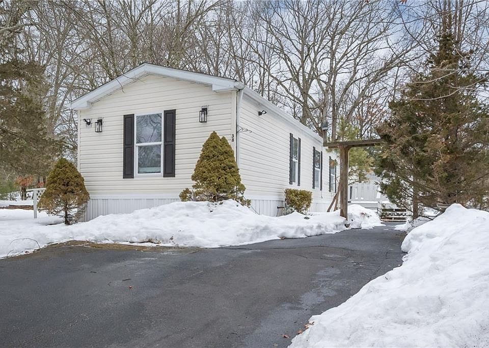 1st image of 38 Torch Ln