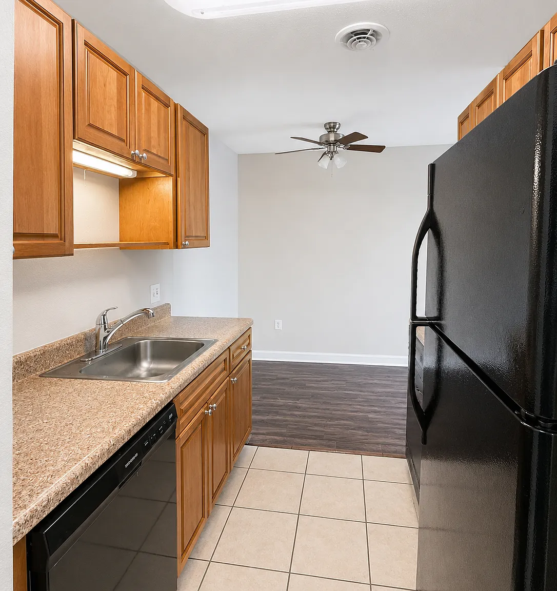 1 bed, 638 sqft, $1,250 — Photo 4