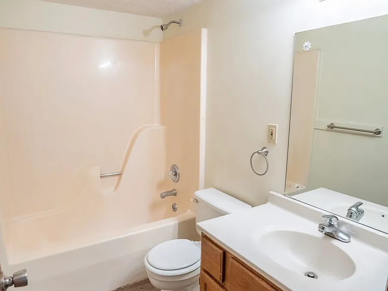 2855 Whitener St #1 — Photo 9
