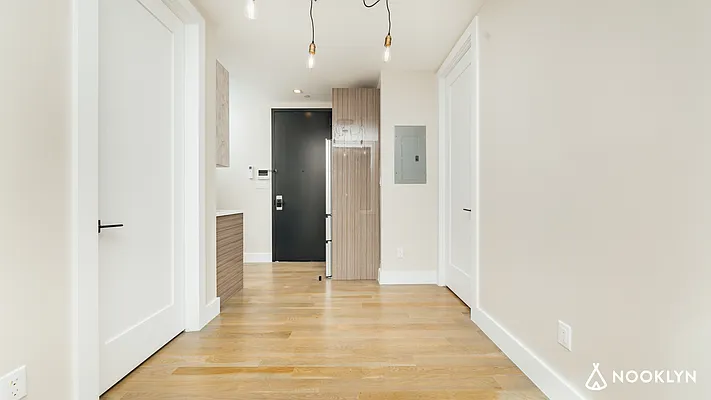 Rented by Nooklyn NYC LLC | media 7