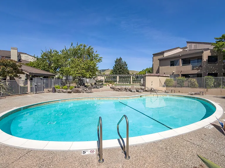 39224 Guardino Dr #314 — Photo 32