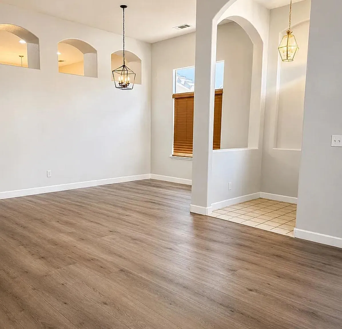 3 bed, 1798 sqft, $2,600 — Photo 2