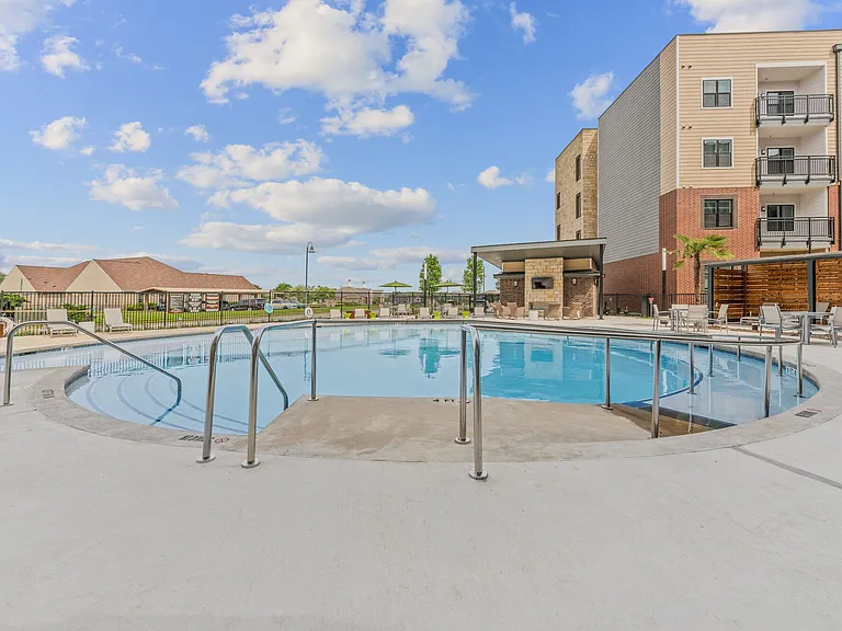 Swimming Pool at Hudson Oaks Retirement Community