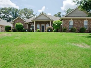 111 Chesnut Heath Ct, Madison, AL 35756