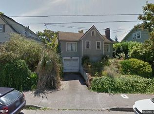 4126 NE Senate St, Portland, OR 97232