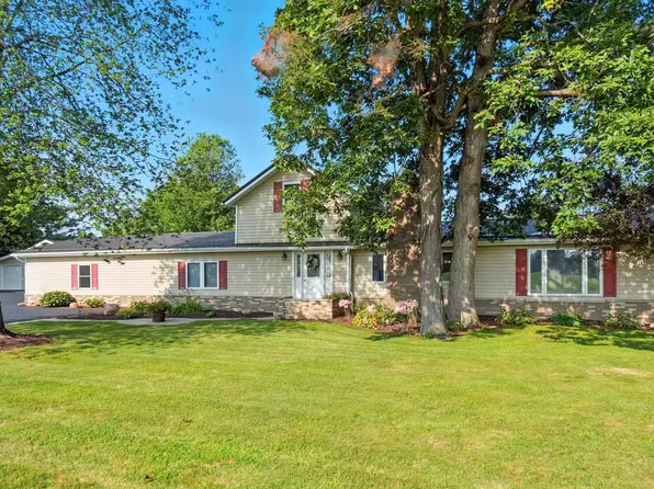 5815 County Road 650 E, Churubusco, IN 46723