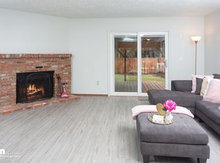 7331 Durenda Cir, Anchorage, AK 99507