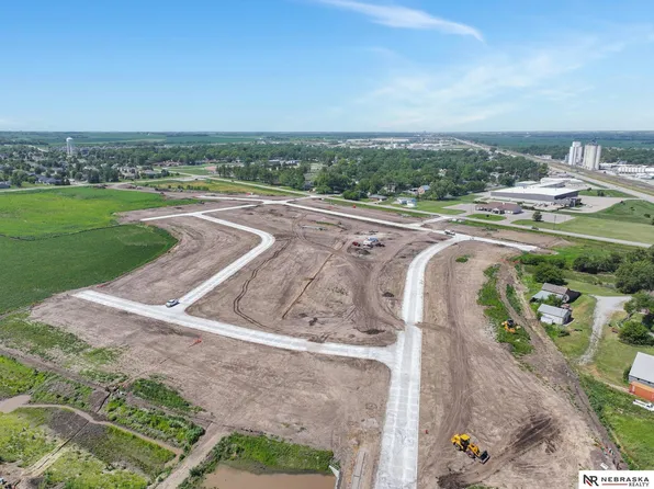 10701 N 150th St, Waverly, NE 68462