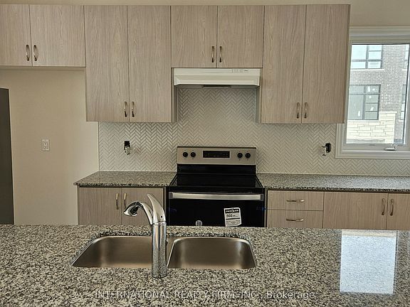 5th image of 146 Wascana Rd