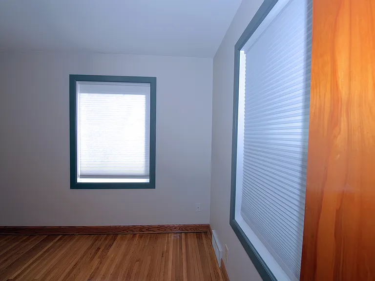 508 W Lakeside St — Photo 9