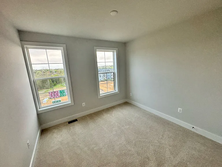 551 Munson Woods Walk #B — Photo 14