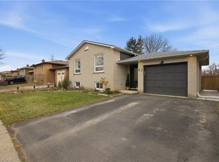 43 Ludlow Cres, Brantford, ON