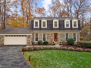 11317 Edenderry Dr, Fairfax, VA 22030
