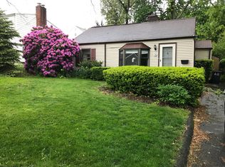 19 Cowan Ave, Stamford, CT 06906