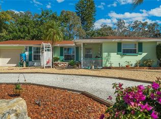6019 Hopkins Dr N, Bradenton, FL 34207