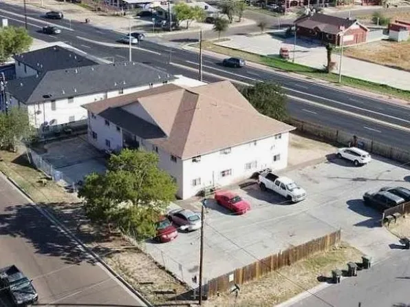 815 S Canada Ave, Laredo, TX 78043