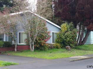 389 W Washington St, Stayton, OR 97383