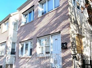 678 S 20th St, Newark, NJ 07103