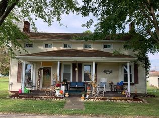 2552 E Little Bear Rd, Connersville, IN 47331