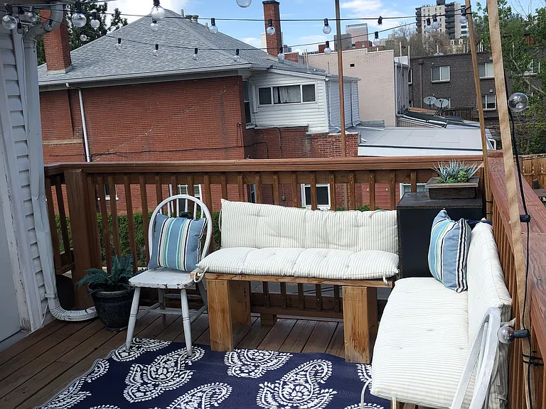 622 N Logan St #1 — Photo 4