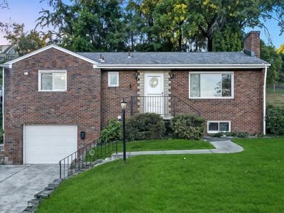 947 Dallett Rd, Pittsburgh, PA, 15227