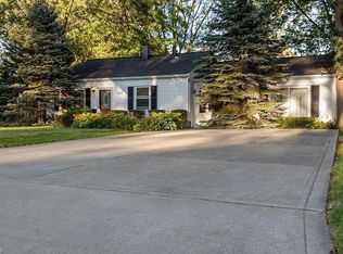 4847 Brooksdale Rd, Mentor, OH 44060