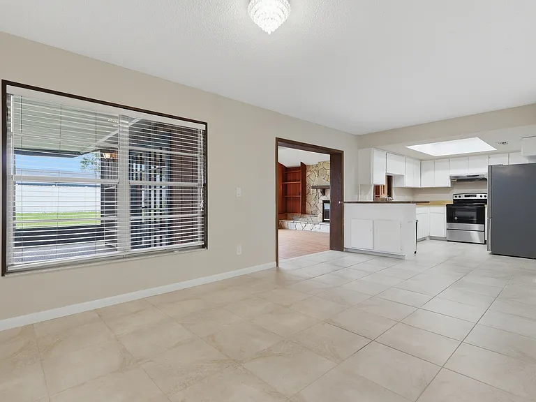 14505 Farm Hills Pl — Photo 11