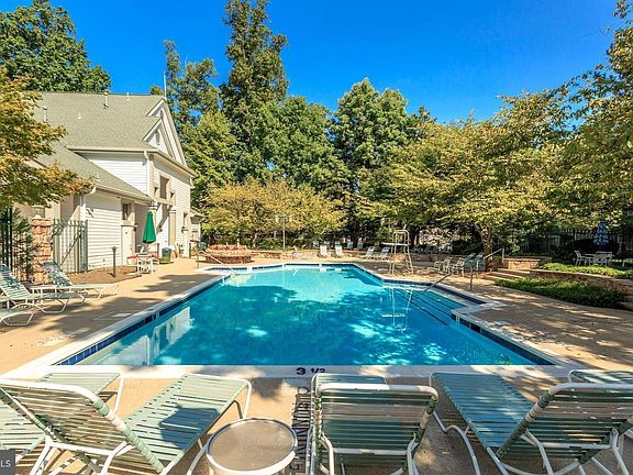 3rd image of 13085 Autumn Woods Way APT 205