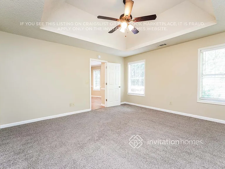 2875 Cove Crossing Dr — Photo 10