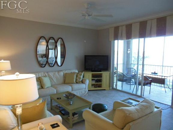 4th image of 10381 Butterfly Palm Dr APT 922