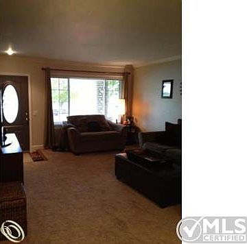 emerson living room.JPG