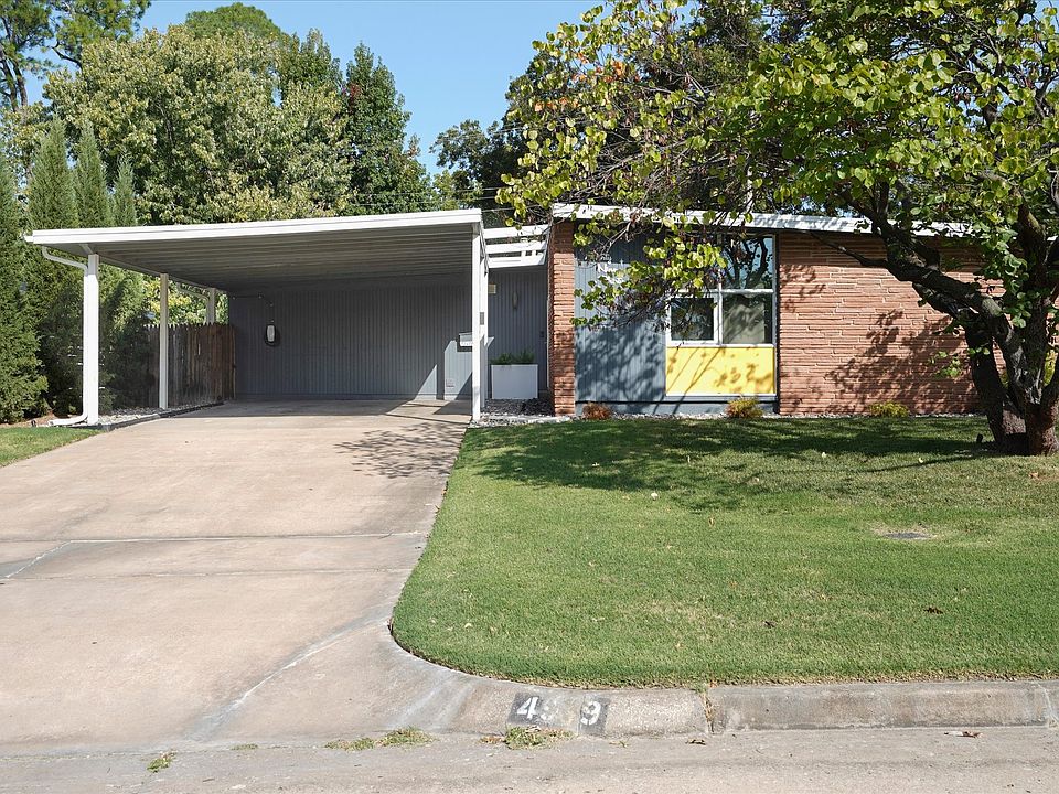 1st image of 4939 E 26th Pl