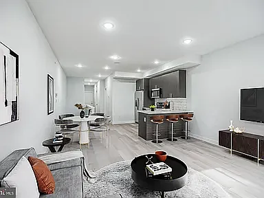 2 bed, $1,725 — Photo 2
