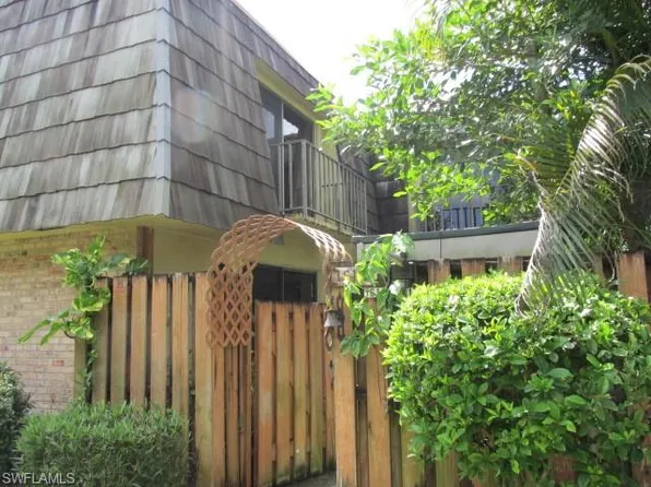 1613 Park Meadows Dr APT 1, Fort Myers, FL 33907