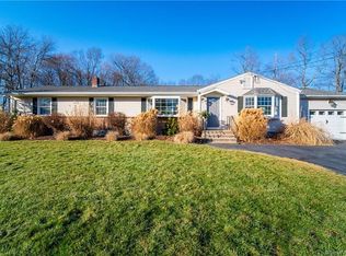 97 Ridgetop Rd, Wallingford, CT 06492