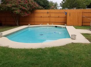 1825 Pine Knot Dr, Garland, TX 75044