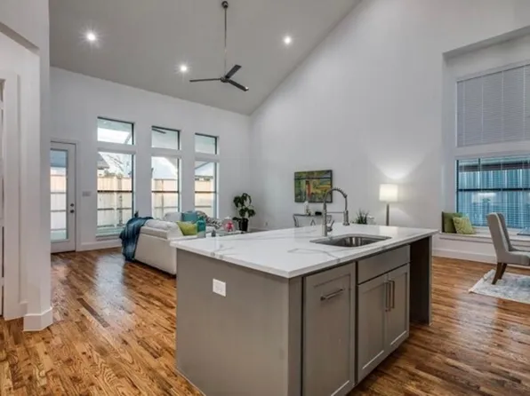 2043 Life Ave, Dallas, TX