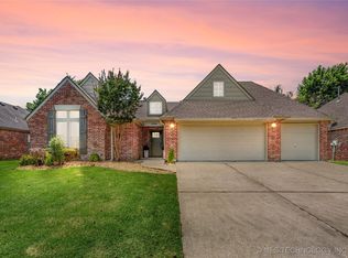 11936 S 98th Ave E, Bixby, OK 74008
