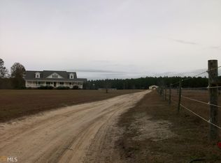 220 Flounder Rd, Swainsboro, GA 30401