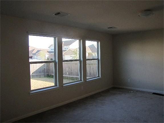 3rd image of 7102 Liberty Creek Trl