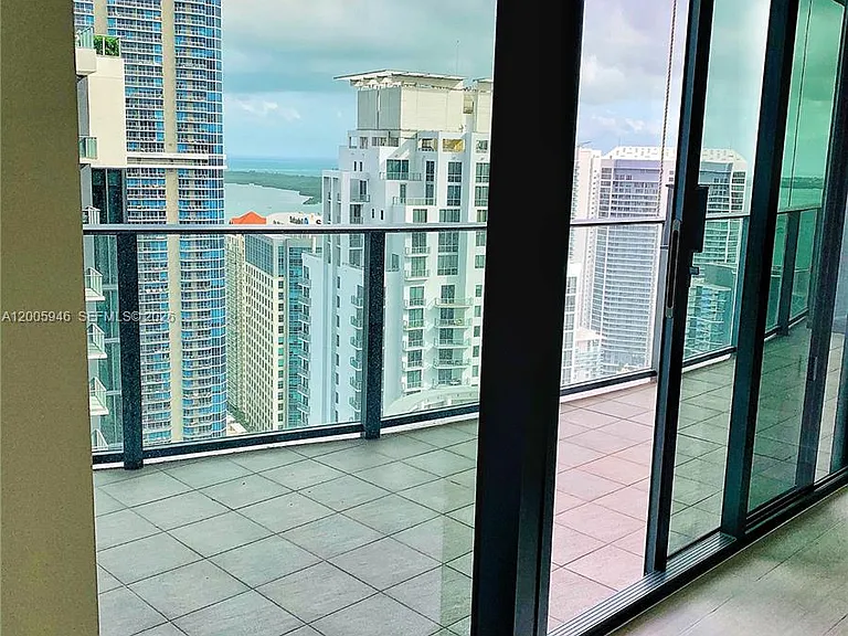 1000 Brickell Plz #4907 — Photo 16