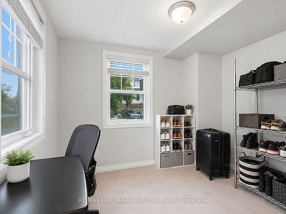 4th image of 588 Foxlight Cir