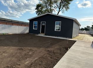 311 19th Ave, Naplate, IL 61350