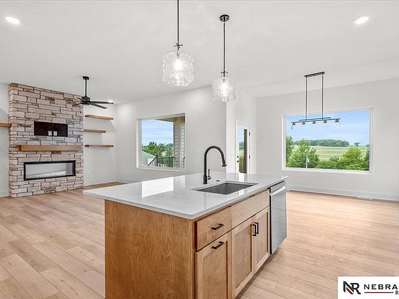 5th image of 18400 Nicholas Rd