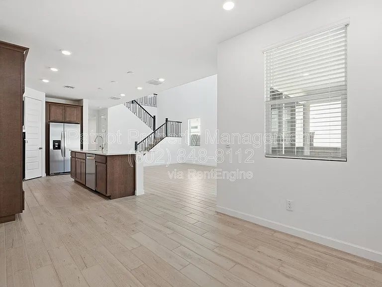 7404 W Buckhorn Trl — Photo 10