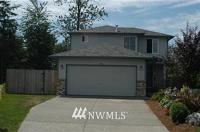 1st image of 3916 141st SE