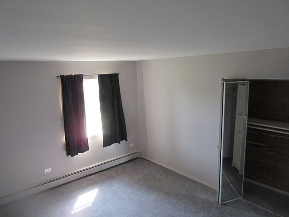 4th image of 645 Grove Dr APT 102