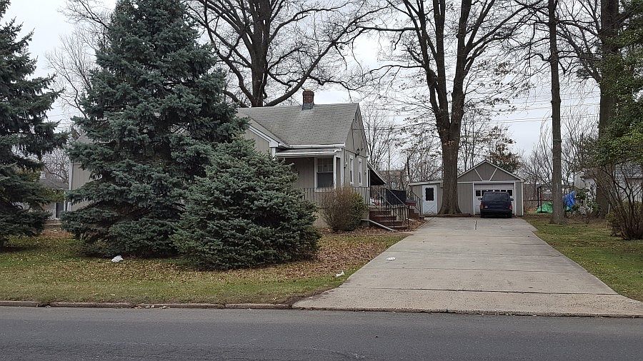 2nd image of 649 West Ave